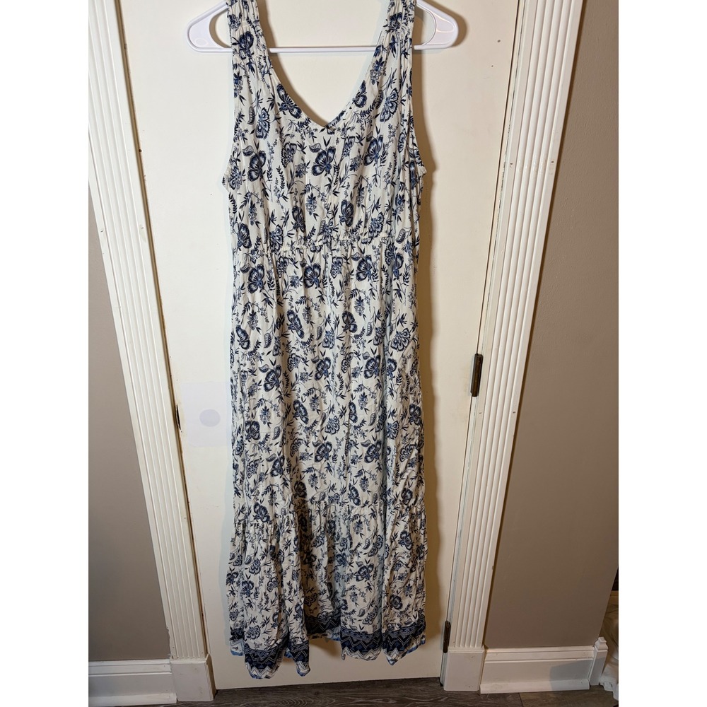 Beachlunchlounge Blue White Floral Toile Maxi Dress V-Neck Tiered Sleeveless M